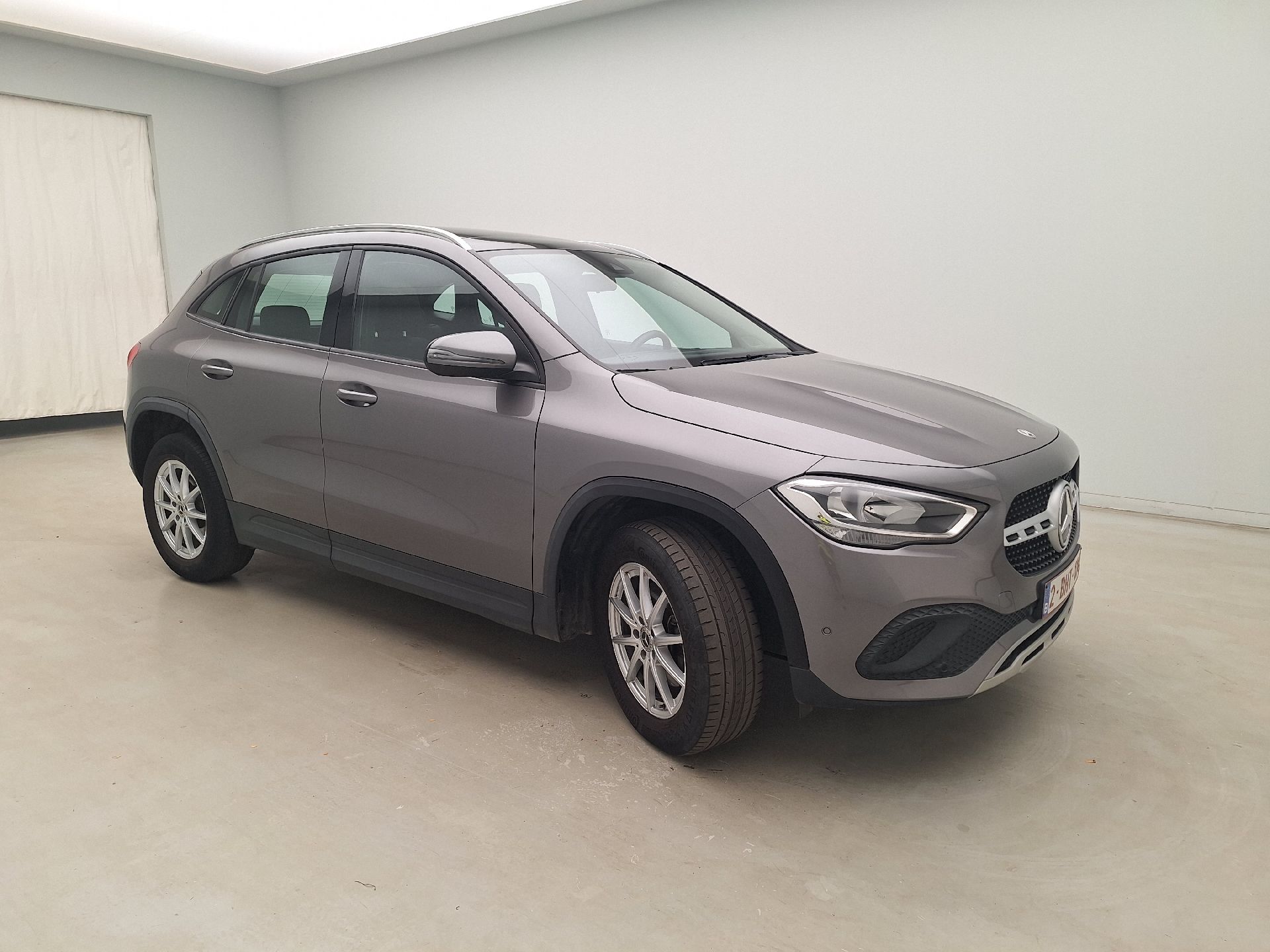 Mercedes-Benz GLA 180d Business Solution